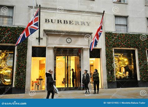 london shopping outlet burberry|burberry outlet london prices.